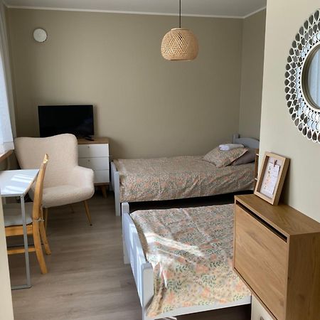 Ohtu Poik 4 City Center Apartment Pärnu Kültér fotó